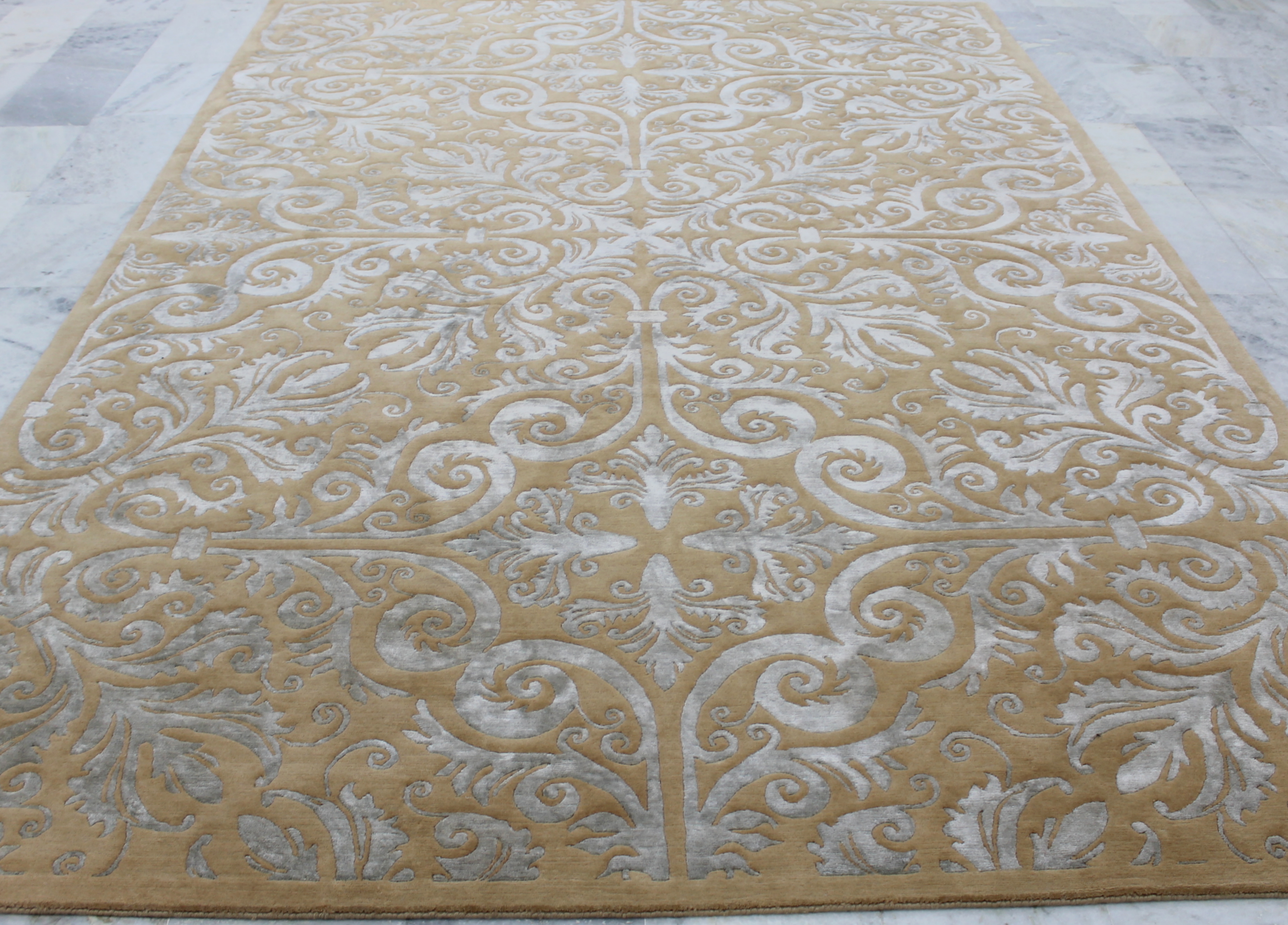 Classic gold rug